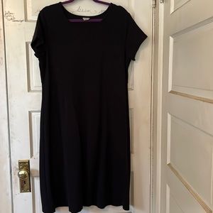 Short Sleeved Black Dress